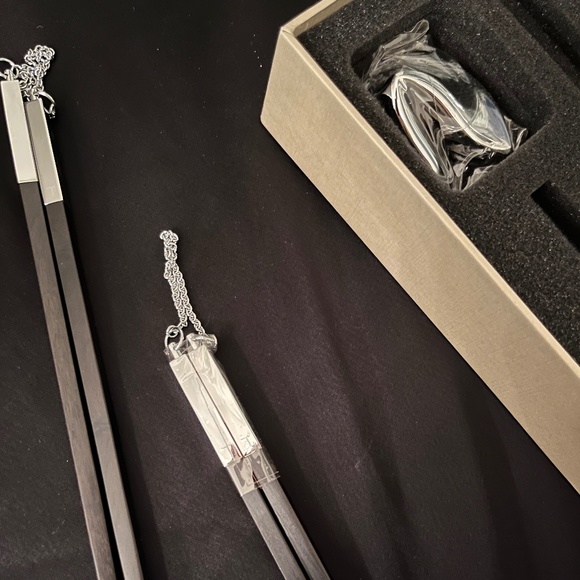 Fortune cookie chopstick set. - Picture 7 of 13